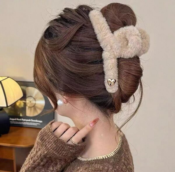 Khaki Gold Bead Heart Hair Claw Clip Large Plush Hair Claw Clip (Autum Fall)