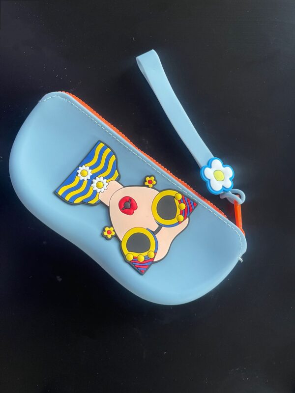 Silicone eyeglassess bag (little girl)