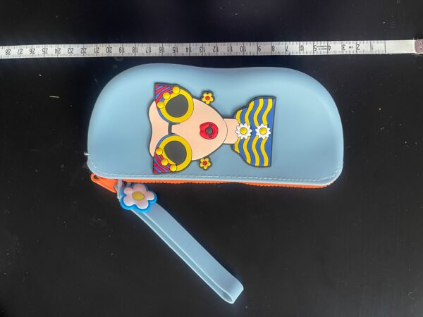 Silicone eyeglassess bag (little girl)