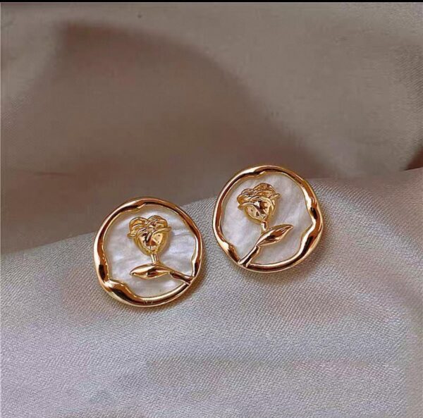Rose Earrings