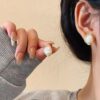 Korean-Style Irregular Baroque Pearl Earrings1 Korean-Style Irregular Baroque Pearl Earrings